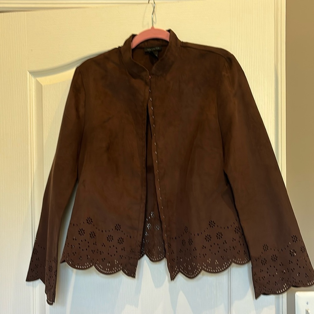 Lightweight faux suede shirt jacket.